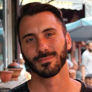 Meet your Posher, Nicolas